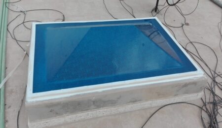 قبب لكسان هرمي ومسطح