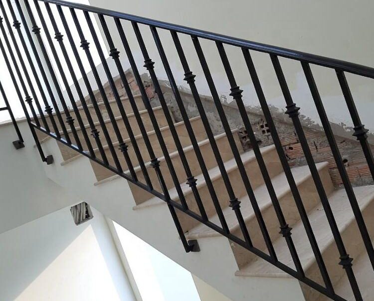 دربزين حديد