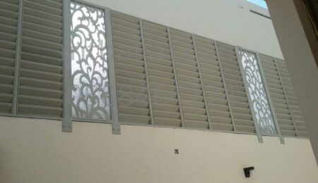 تركيب سواتر حديدلوفر ومجدول شامل الدهان