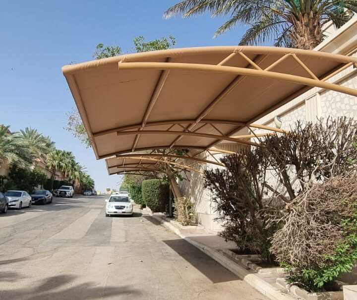 مظلات خارجيه امام المنازل والشقق