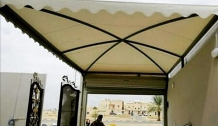 حداد في عرقه مظلات وسواتر حي عرقه