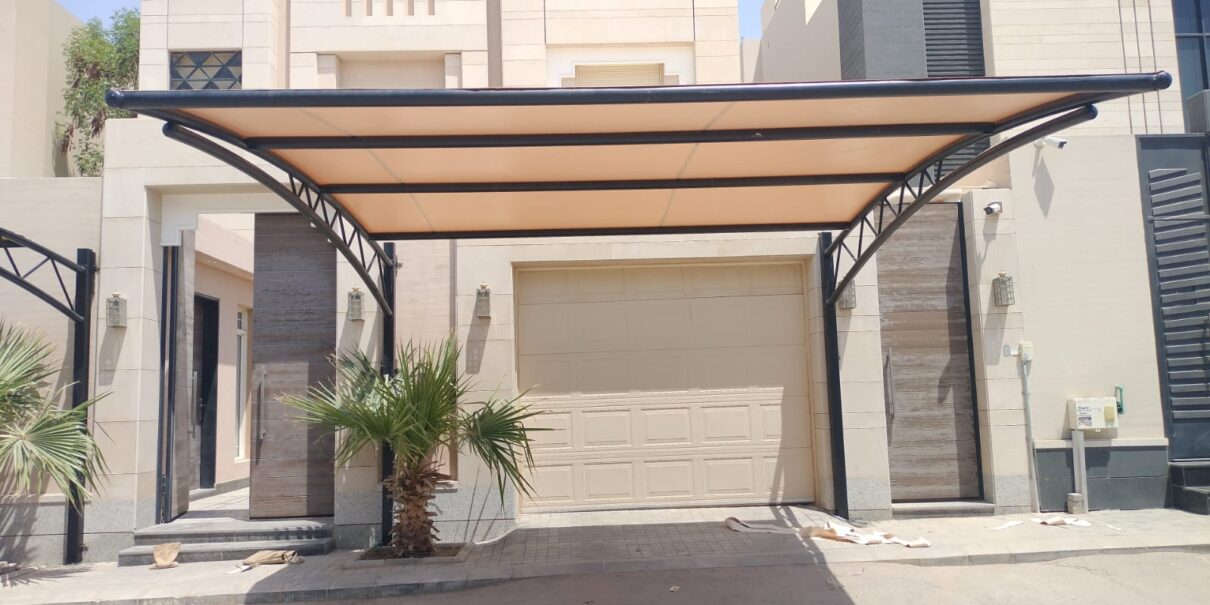 تركيب مظلات كبوتي مقوس